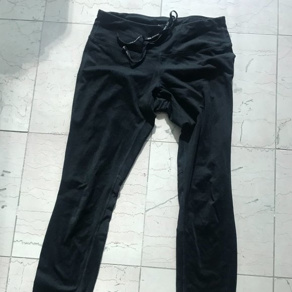 Black Nike Leggings - Picture 1 of 2